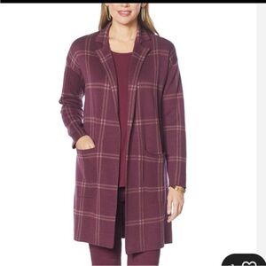 G by Giuliana Burgundy Knit Cardigan